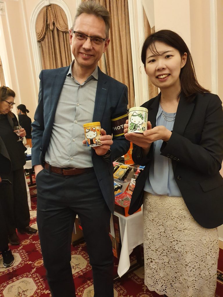 Yamamoto Noriten (nori seaweed) at Edo Tokyo Kirari